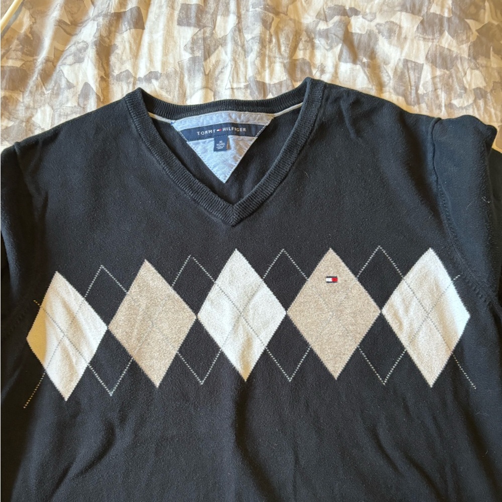 Tommy Hilfiger Black and Cream V-Neck Sweater